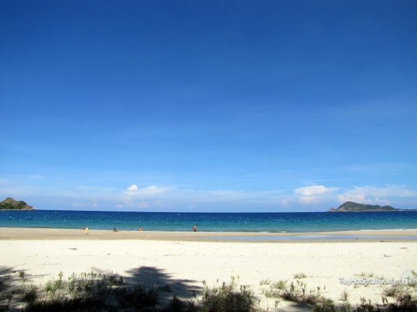 Bãi biển Vịnh Hòa
