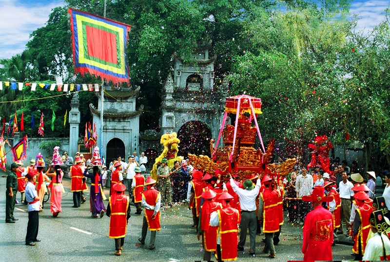 Lễ hội diễn ra hàng năm ở Đền Trần Hưng Yên